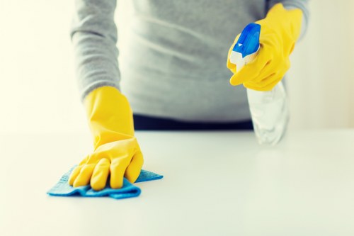 Commercial cleaning for offices and shared spaces in N19