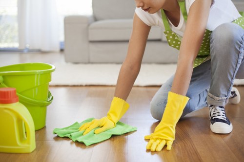 Meeting room and workspace cleaning in N19 office premises